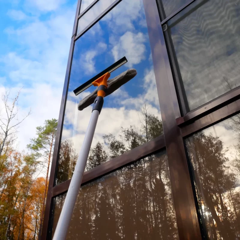 LF-Clean_Lavage de vitre